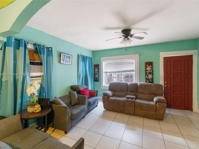 Home for sale at 50 NW 34th Ter - photo 6180277