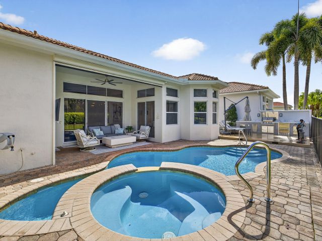 Home for sale at 8168 Valhalla Drive - photo 6215038