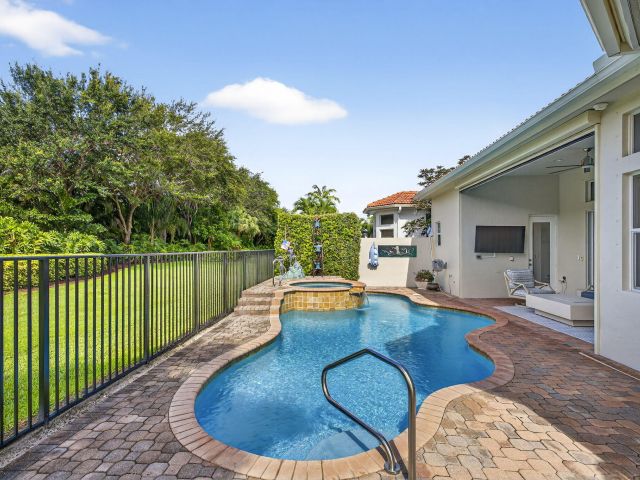 Home for sale at 8168 Valhalla Drive - photo 6215040