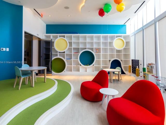 Apartment for sale  Unit #503 - photo 6180407