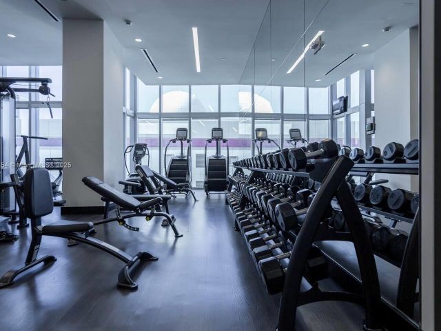 Apartment for sale  Unit #503 - photo 6180408