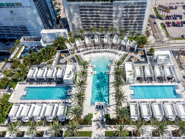 Apartment for sale  Unit #503 - photo 6180413