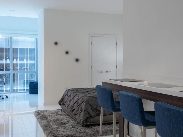 Apartment for sale  Unit #503 - photo 6180421