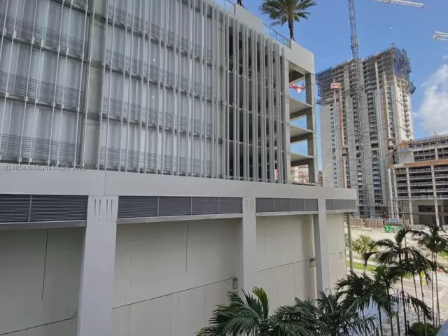 condo for sale in Miami - 851 NE 1st Ave 503 - MondialRealty