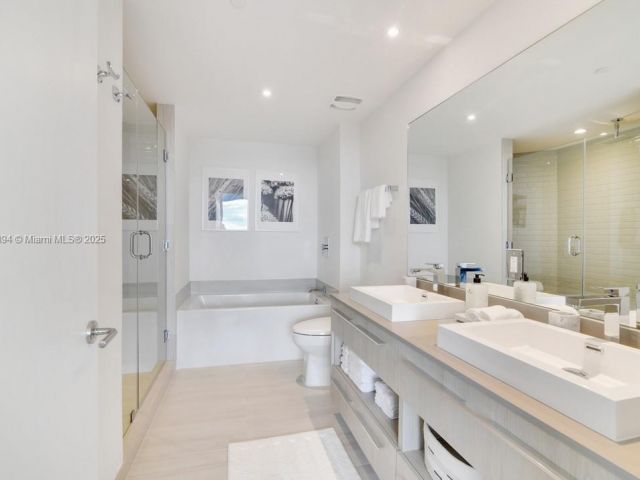 Apartment for rent  Unit #T3708 - photo 6182304