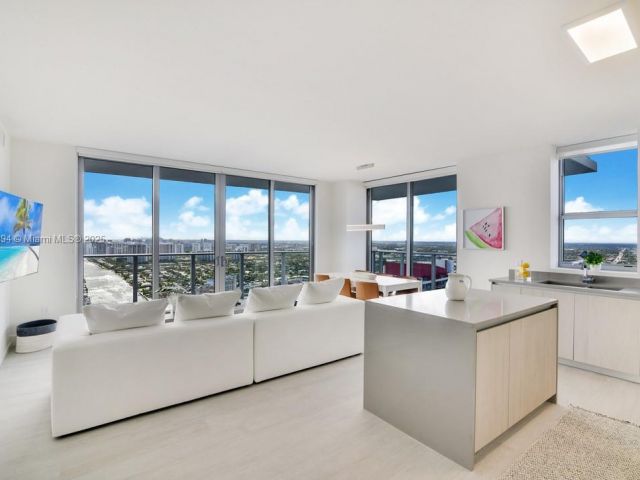 Apartment for rent  Unit #T3708 - photo 6182313