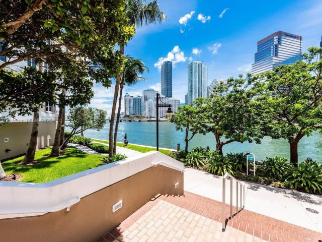 Apartment for sale  Unit #807 - photo 6185297