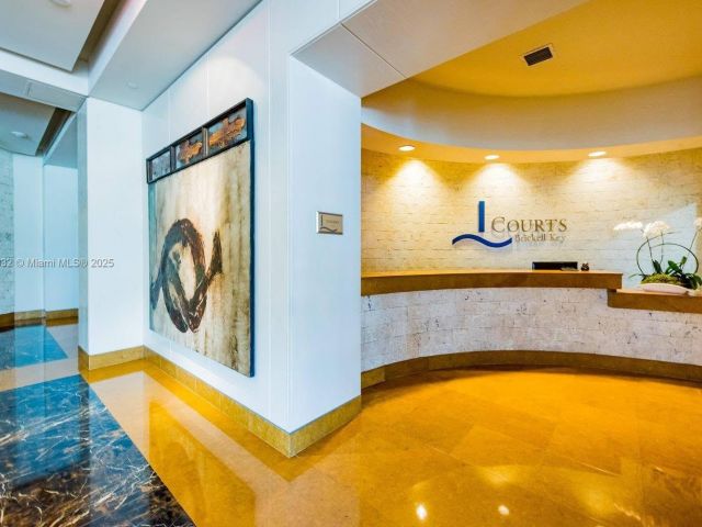 Apartment for sale  Unit #807 - photo 6185304