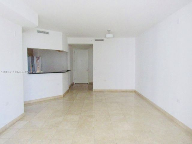 Apartment for sale  Unit #807 - photo 6185309