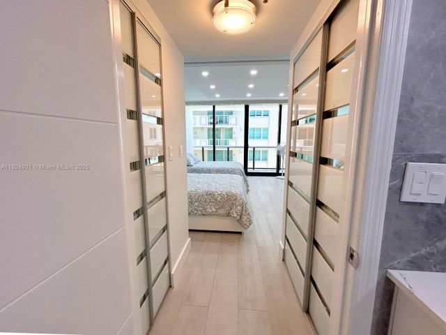 Apartment for sale  Unit #809 - photo 6184522