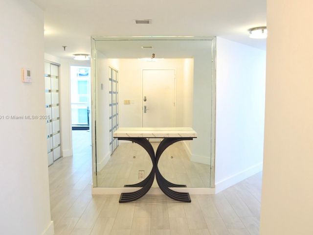 Apartment for sale  Unit #809 - photo 6184527