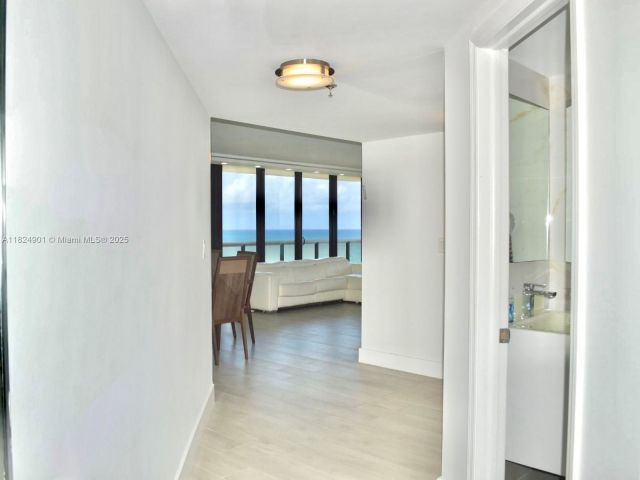 Apartment for sale  Unit #809 - photo 6184530