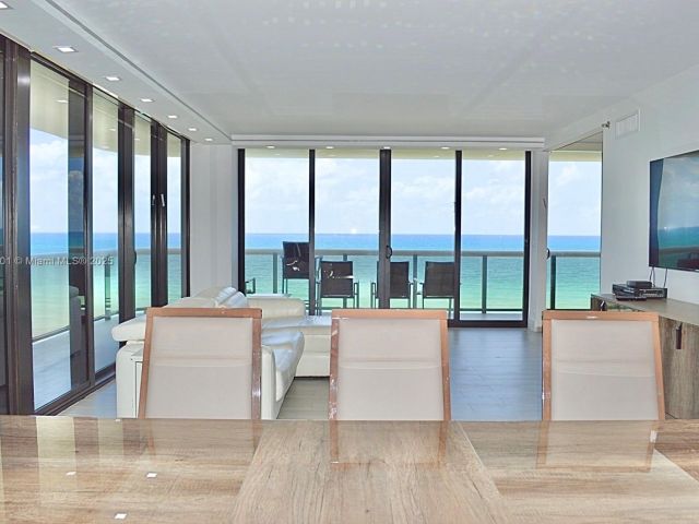 Apartment for sale  Unit #809 - photo 6184533