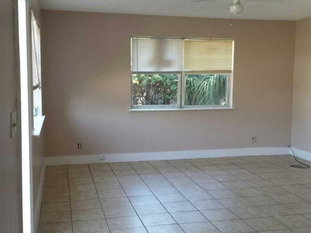 Home for rent at 1230 NW 29TH Way - photo 6181602