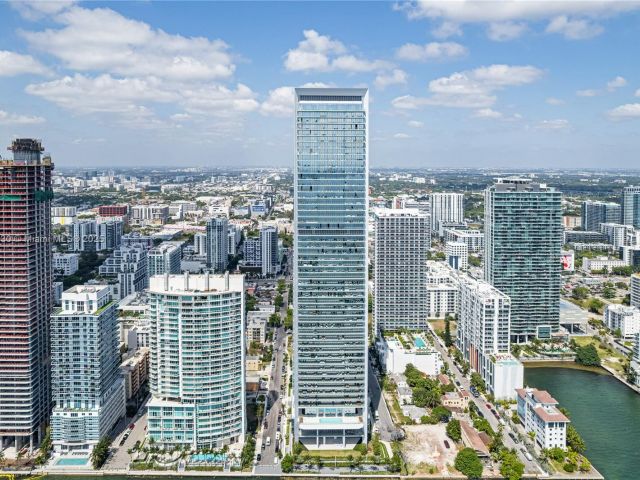 Apartment for sale  Unit #PH-02 - photo 6183376