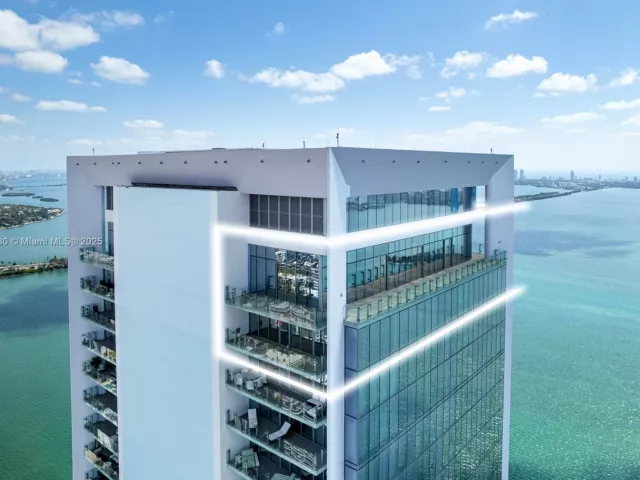 5-bedroom condo for sale in Miami - 700 NE 26th Ter PH-02 - MondialRealty