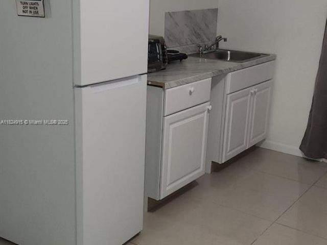 Home for sale at 1607 Moffett St - photo 6182436