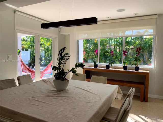 Home for sale at 900 Diplomat Pkwy - photo 6182764