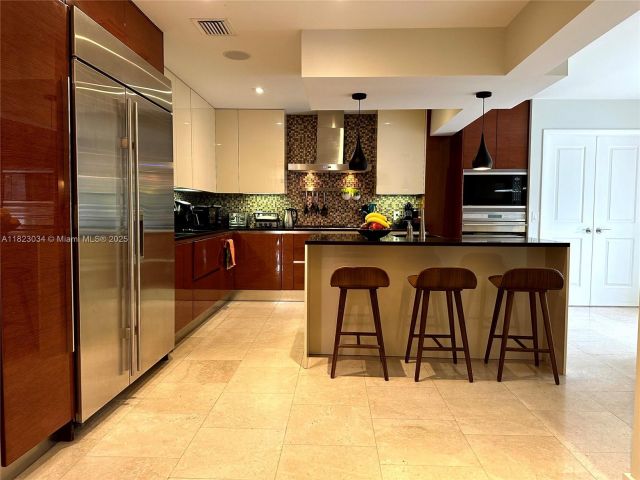 Home for sale at 900 Diplomat Pkwy - photo 6182769