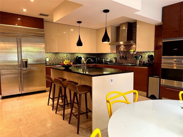 Home for sale at 900 Diplomat Pkwy - photo 6182770