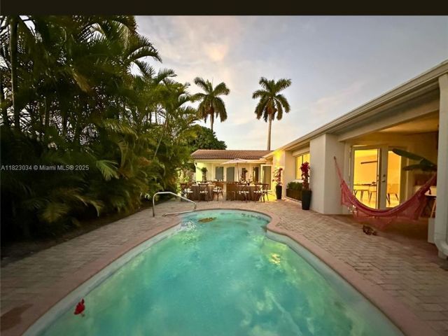 Home for sale at 900 Diplomat Pkwy - photo 6182776