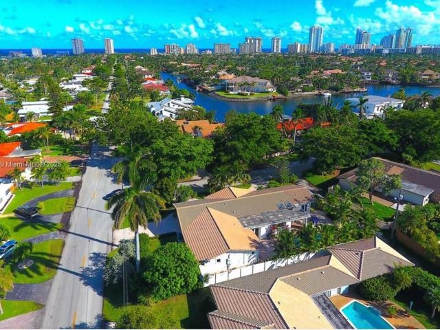 Home for sale at 900 Diplomat Pkwy - photo 6182780