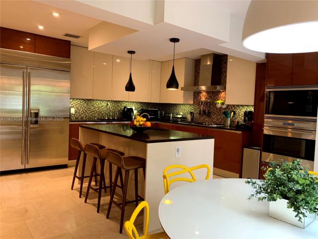 Home for sale at 900 Diplomat Pkwy - photo 6182781