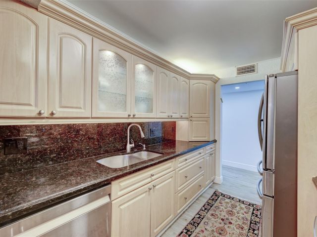 Apartment for sale  Unit #101 - photo 6188873