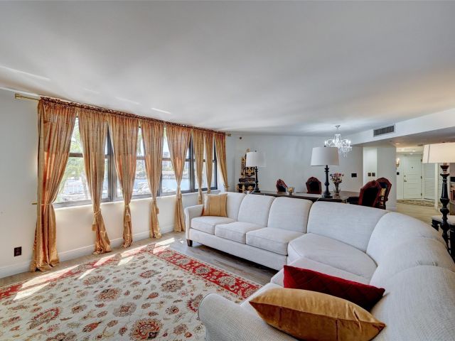 Apartment for sale  Unit #101 - photo 6188877