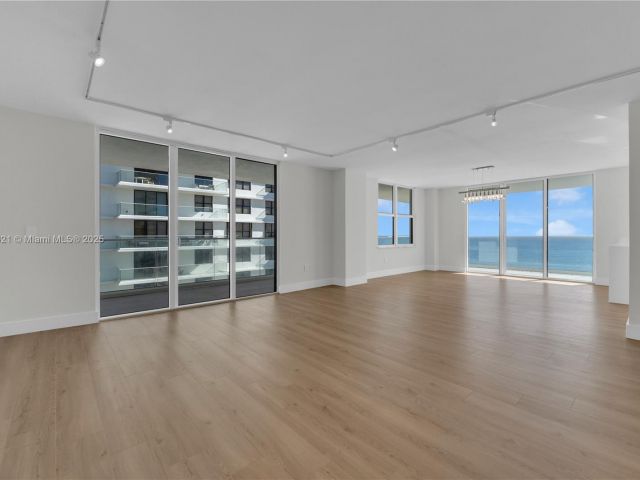 Apartment for sale  Unit #16Y - photo 6196370