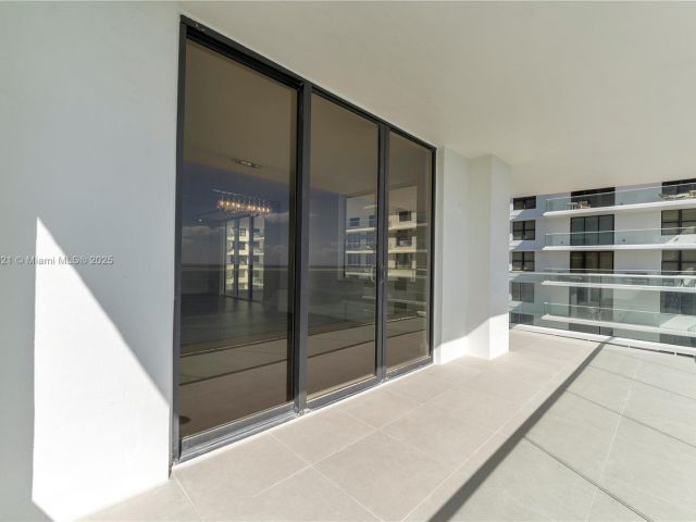 Apartment for sale  Unit #16Y - photo 6196376