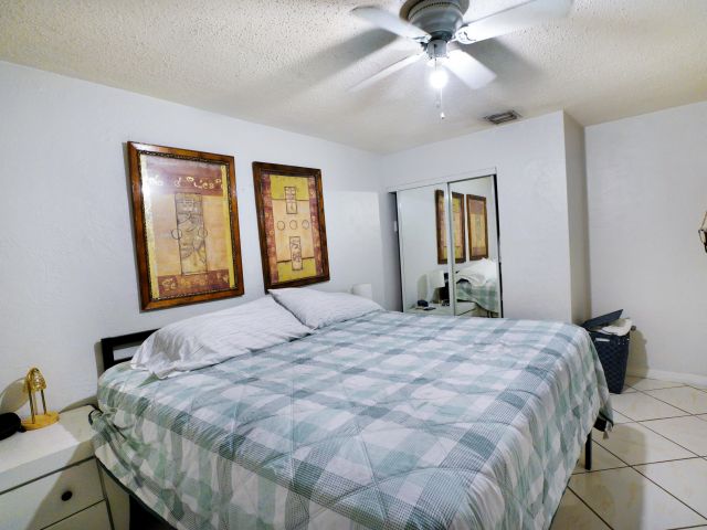 Home for sale at 1395 SW 46 Th Avenue - photo 6184436