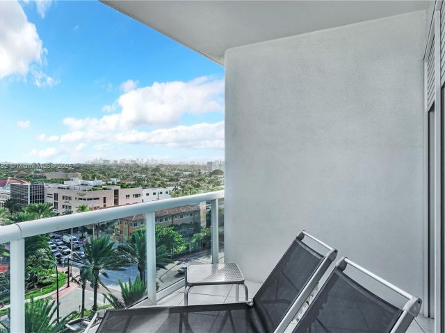 Apartment for sale  Unit #809 - photo 6184544