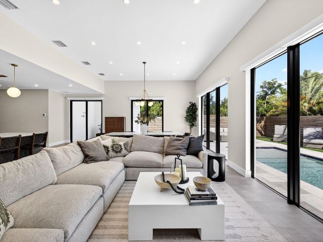 Home for sale at 1807 NE 18th Street - photo 6250006