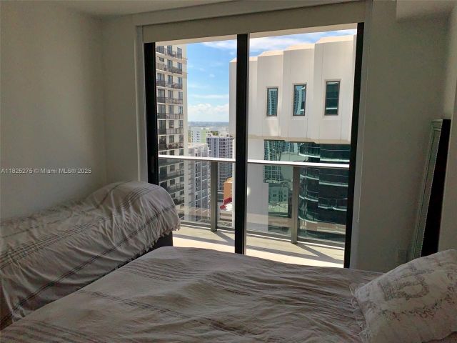 Apartment for sale  Unit #2706 - photo 6184736