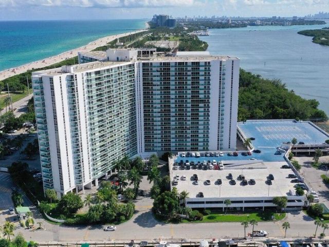 Apartment for sale  Unit #215 - photo 6185457