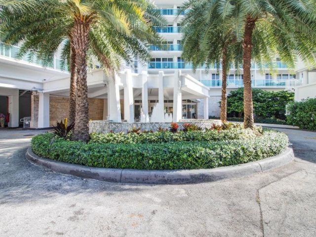 Apartment for sale  Unit #215 - photo 6185460