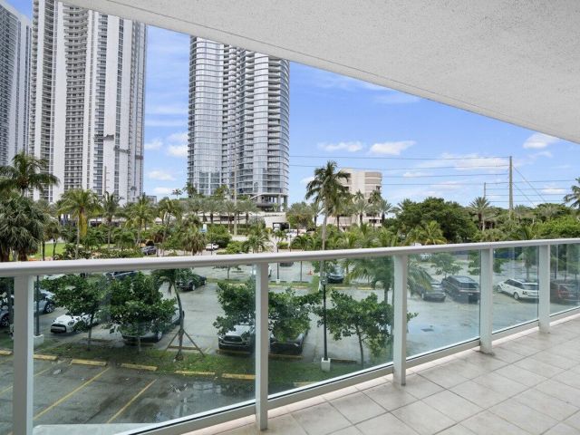 Apartment for sale  Unit #215 - photo 6185461