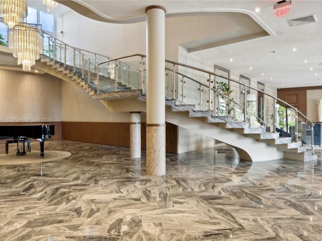 Apartment for sale  Unit #1014 - photo 6195406