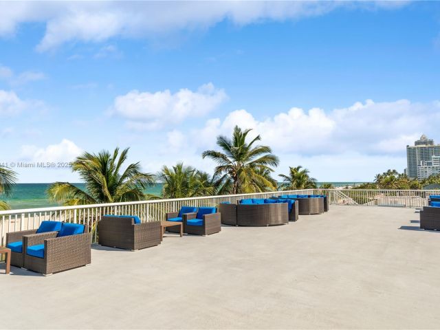 Apartment for sale  Unit #1014 - photo 6195410