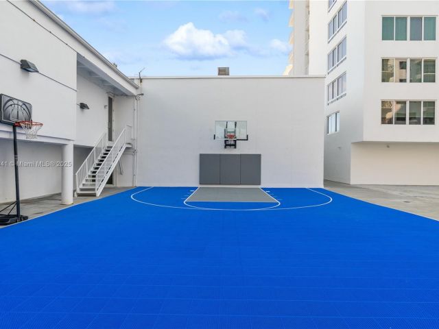 Apartment for sale  Unit #1014 - photo 6195411