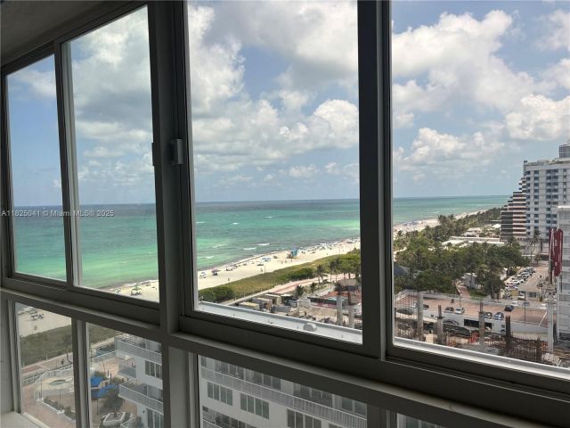 Apartment for sale  Unit #1014 - photo 6195417