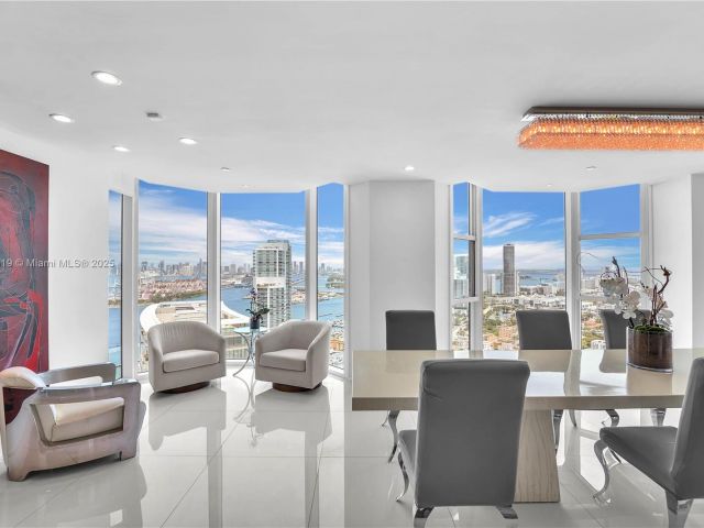 Apartment for sale  Unit #3405 - photo 6205067