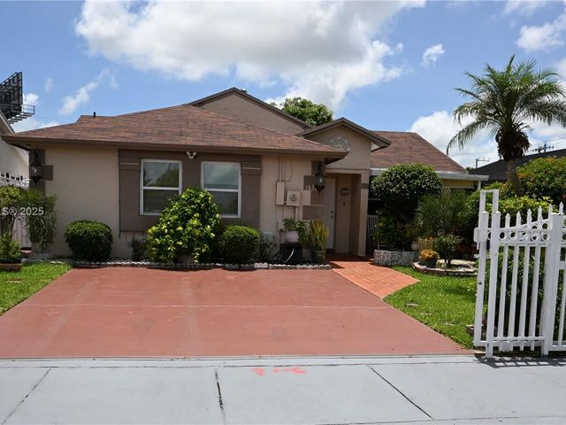 Home for sale at 18325 SW 114th Ct - photo 6187143