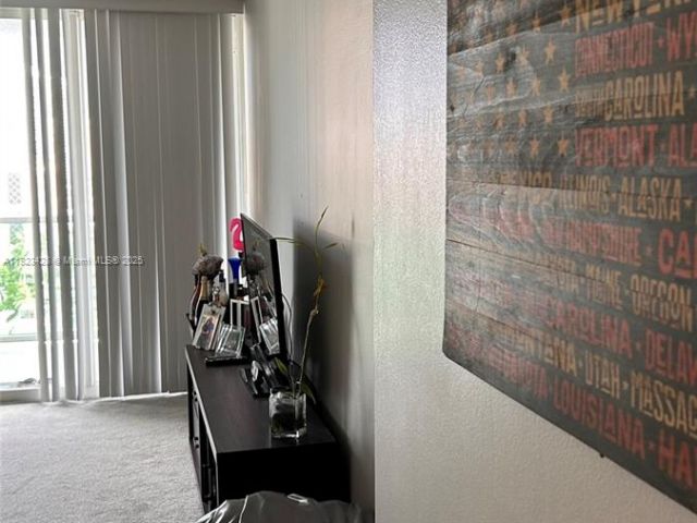 Apartment for sale  Unit #1030 - photo 6185445