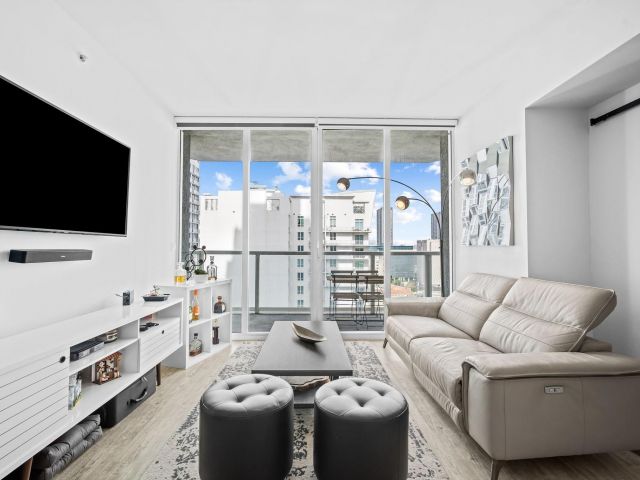 Apartment for sale  Unit #2210 - photo 6185535