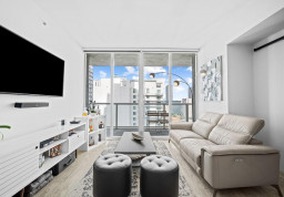 Apartment #2210 at Vizcayne