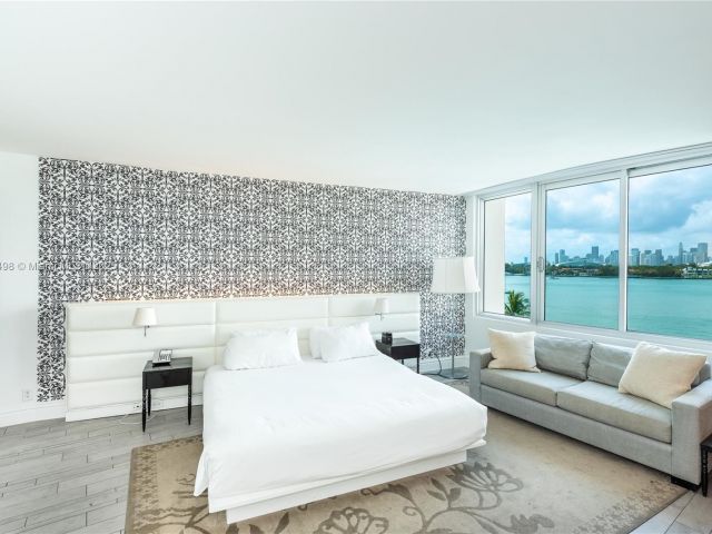 condo for sale in Miami Beach - 1100 West Ave 506 - MondialRealty
