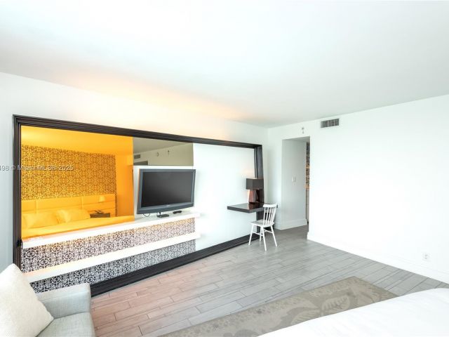 condo for sale in Miami Beach - 1100 West Ave 506 - MondialRealty