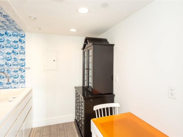 condo for sale in Miami Beach - 1100 West Ave 506 - MondialRealty